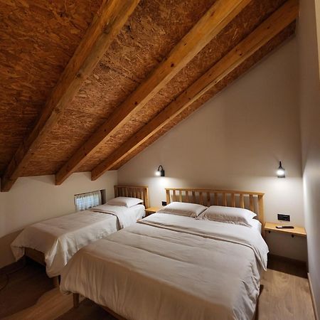 Guesthouse Te Avllia Kelcyre Eksteriør billede